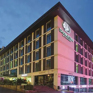 5* Szálloda Doubletree By Hilton - Old Town