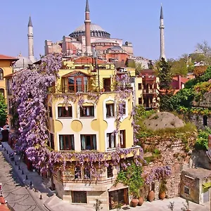 Empress Zoe ** Istanbul